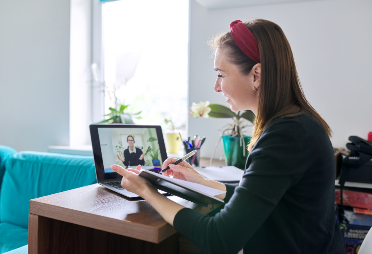 Formation en ligne vs formation présentiel